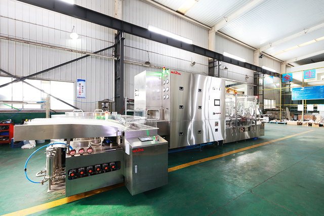 машина для зачистки с инъекционным пудром